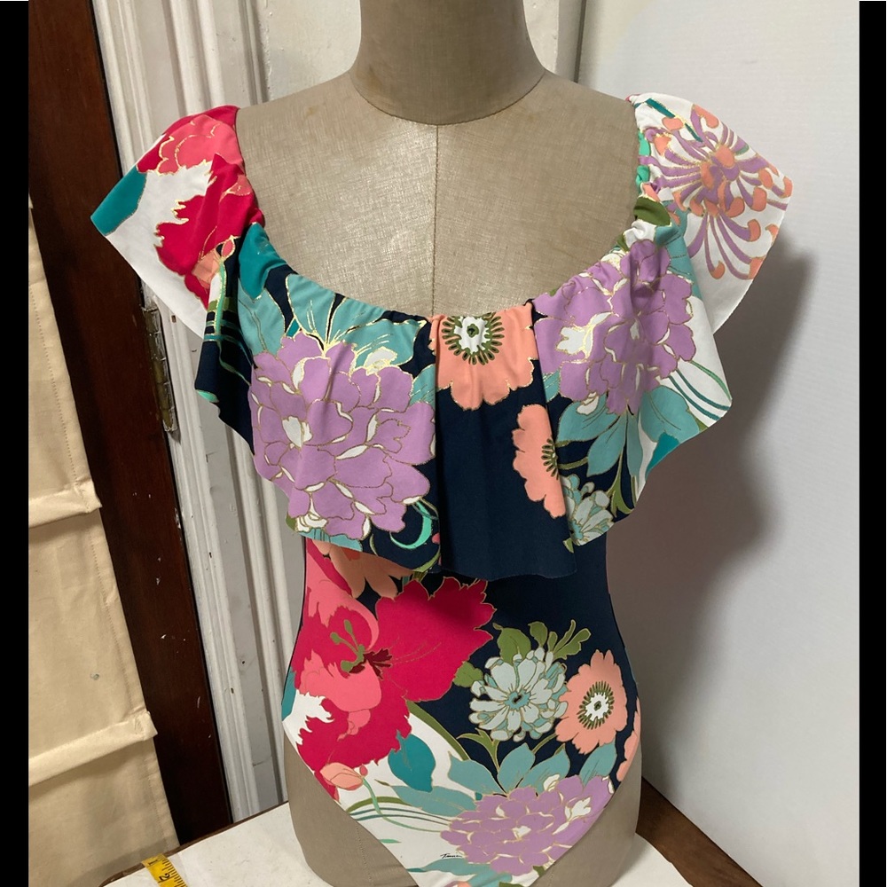 Trina Turk size 8 one piece swimsuit - Picture 3 of 16